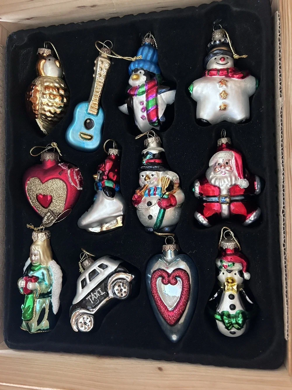 Vintage Thomas Pacconi Museum Series Glass 30 Ornaments Dome Wood Case 1 Missing